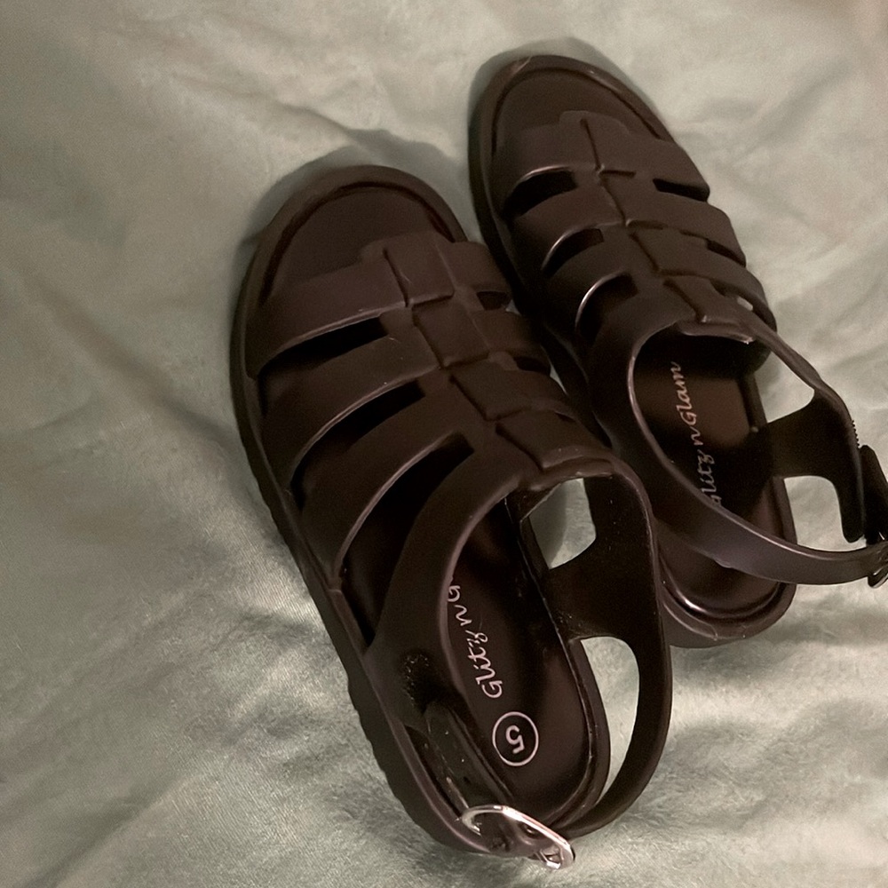 Size 5c toddler black sandal